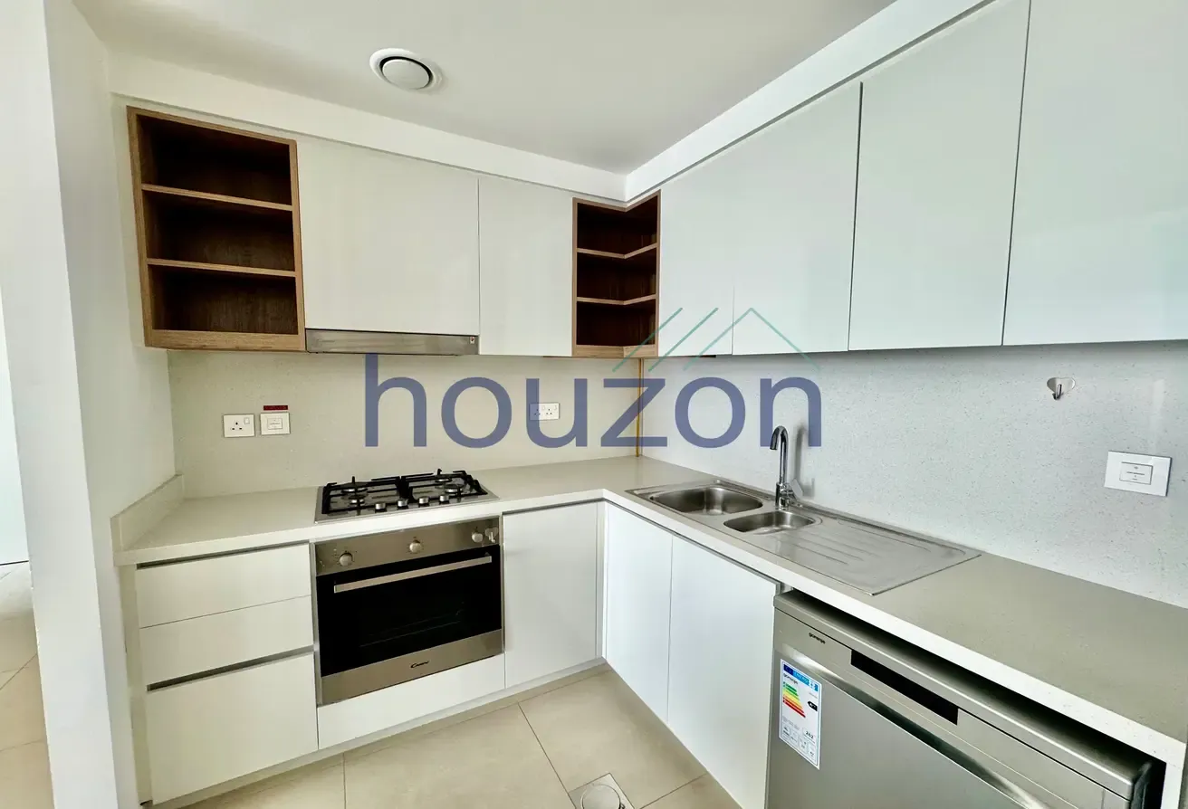 Luxurious | Vacant | High Floor | Fully Furnished