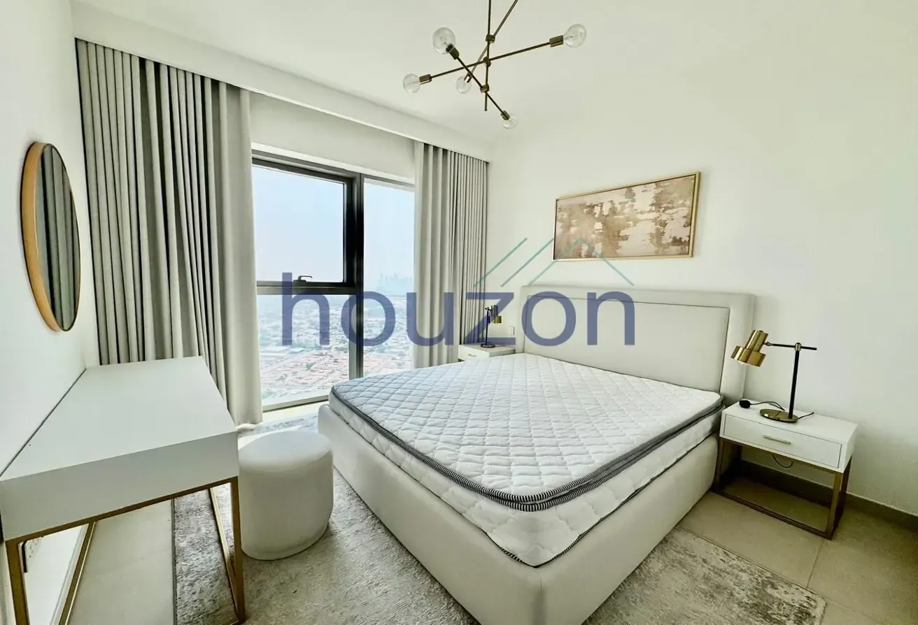 Luxurious | Vacant | High Floor | Fully Furnished