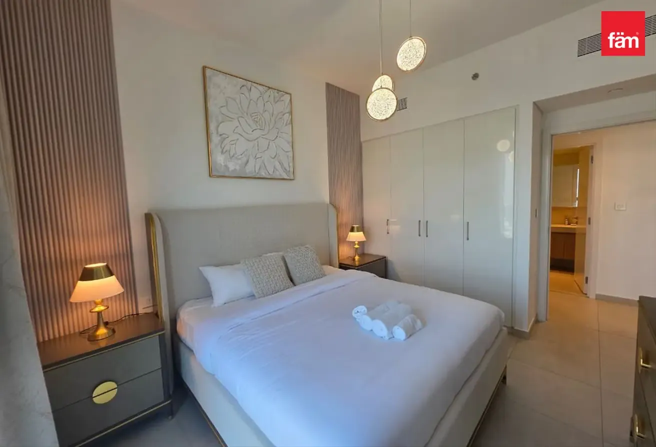 Fully Furnished | Vacant | Excellent condition