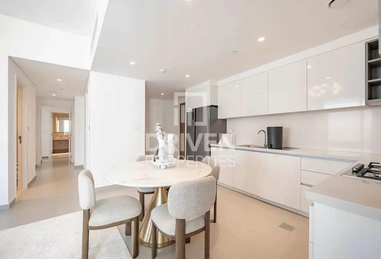 High Floor | Fully Furnished | Vacant Apt