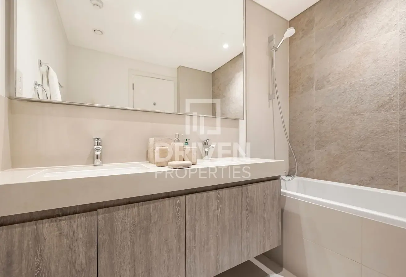 High Floor | Fully Furnished | Vacant Apt