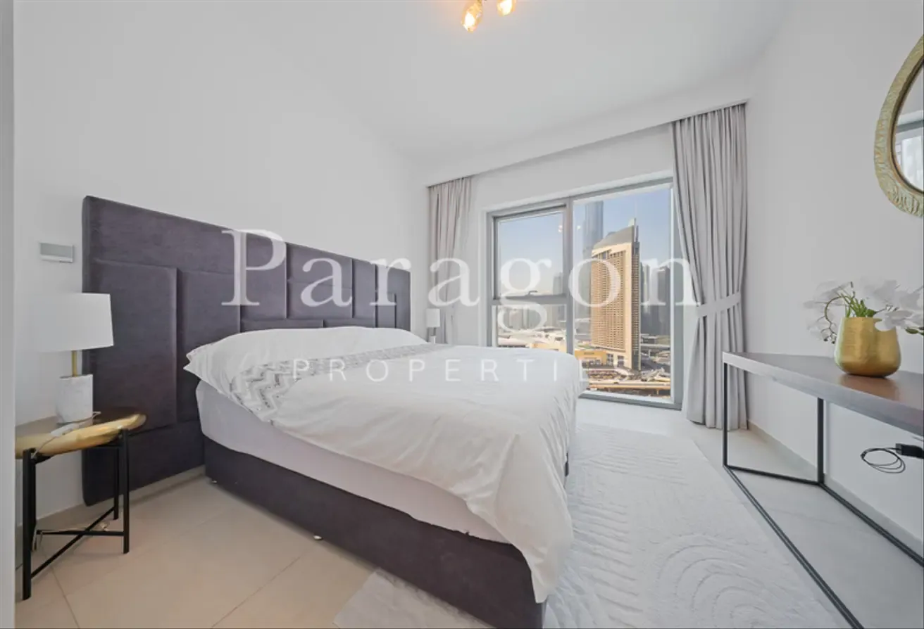 Burj Khalifa View | Fully Furnished | Vacant