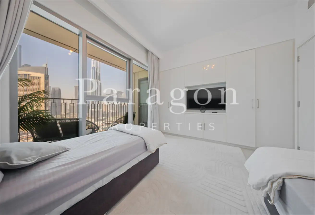 Burj Khalifa View | Fully Furnished | Vacant
