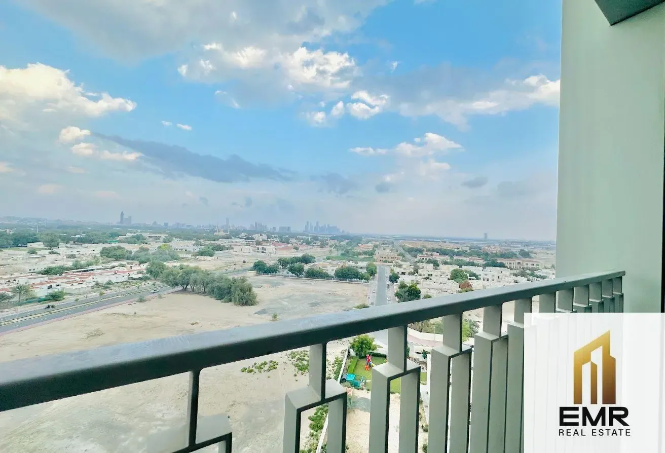 Spacious 2BR Near Downtown Dubai