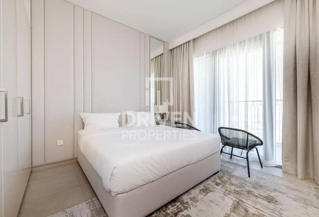 Ready to move in | Corner Unit | Zabeel View
