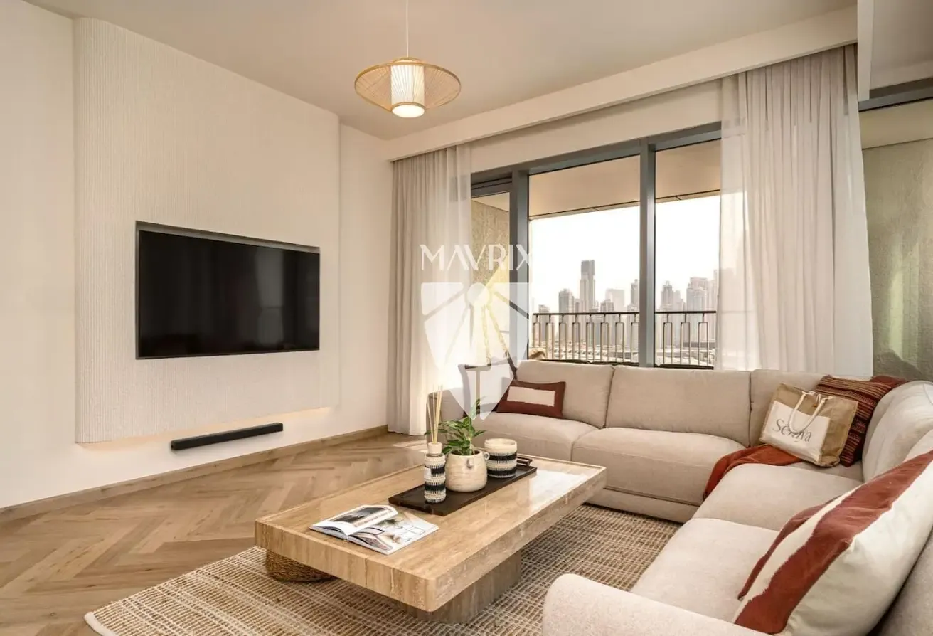 Burj Khalifa View | Maids Room | Bills Included