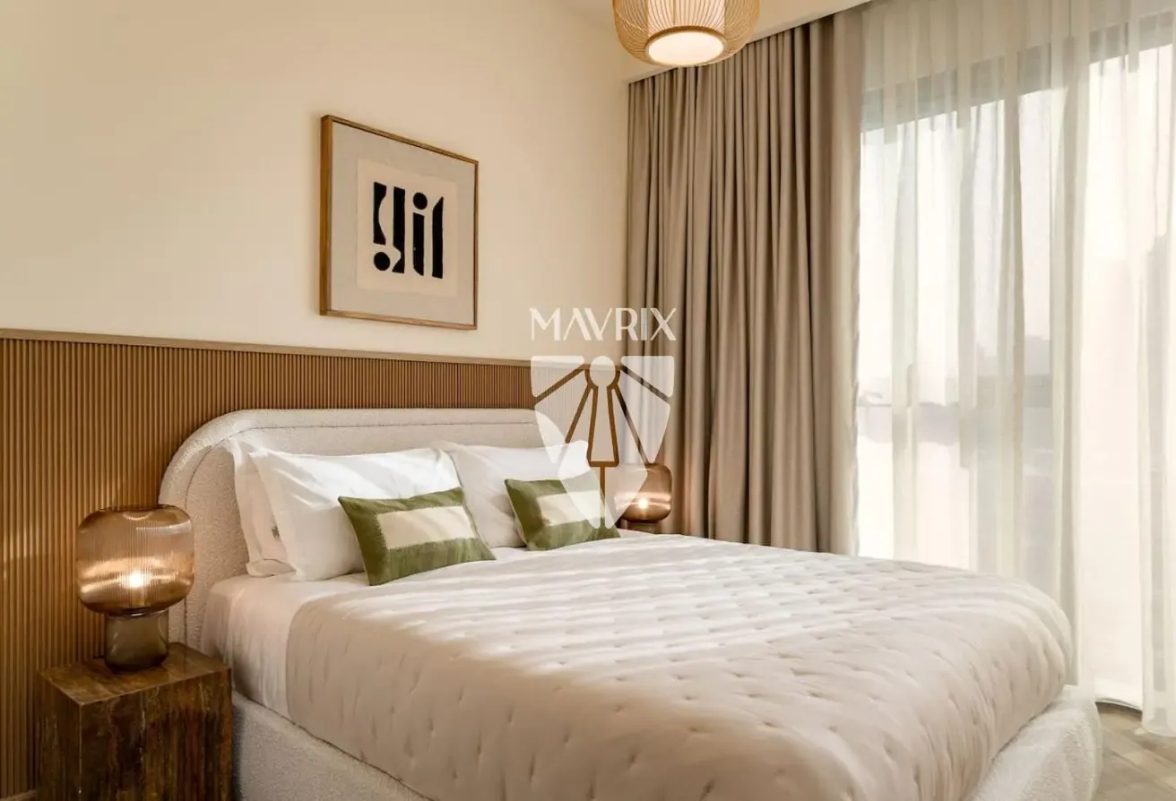 Burj Khalifa View | Maids Room | Bills Included