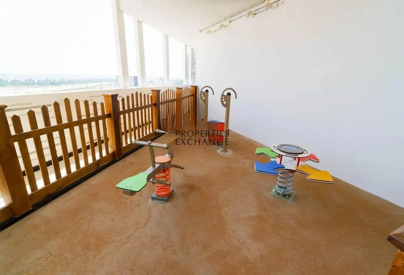 FURNISHED | NEAR METRO | PANORAMIC CITY VIEW