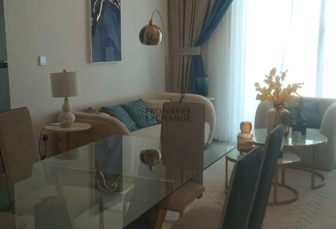 FURNISHED | NEAR METRO | PANORAMIC CITY VIEW