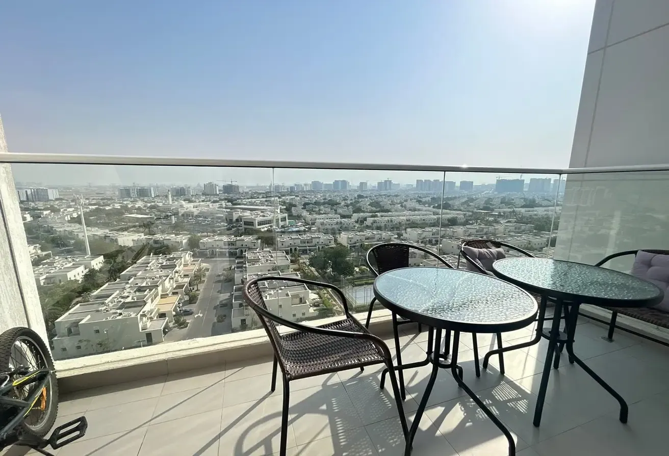 Fully Furnished | 2BR + Study | Near Metro