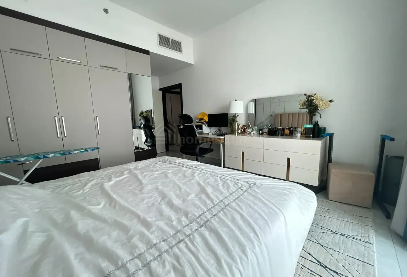 Fully Furnished | 2BR + Study | Near Metro