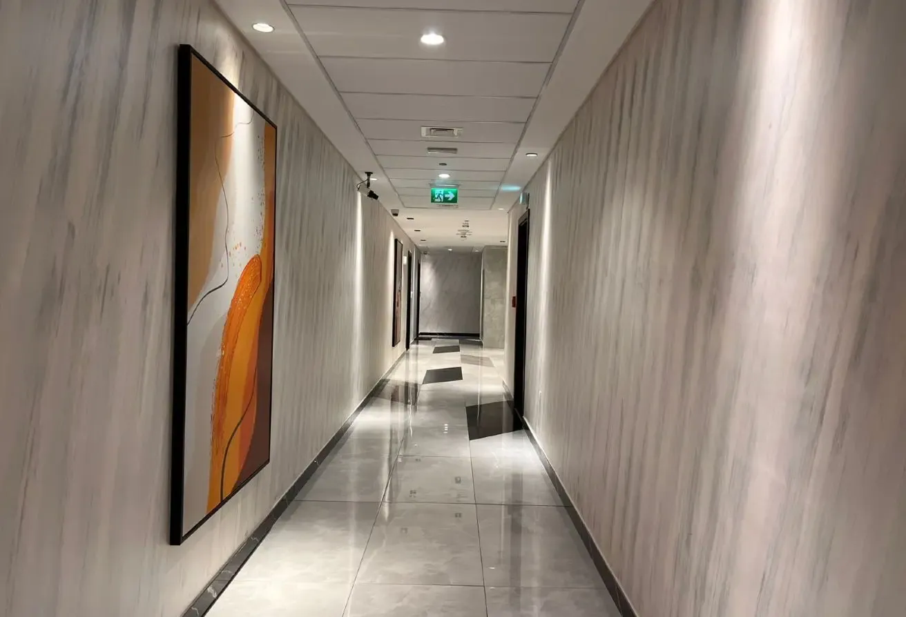 Townhouse view | 3 min walking distance to metro
