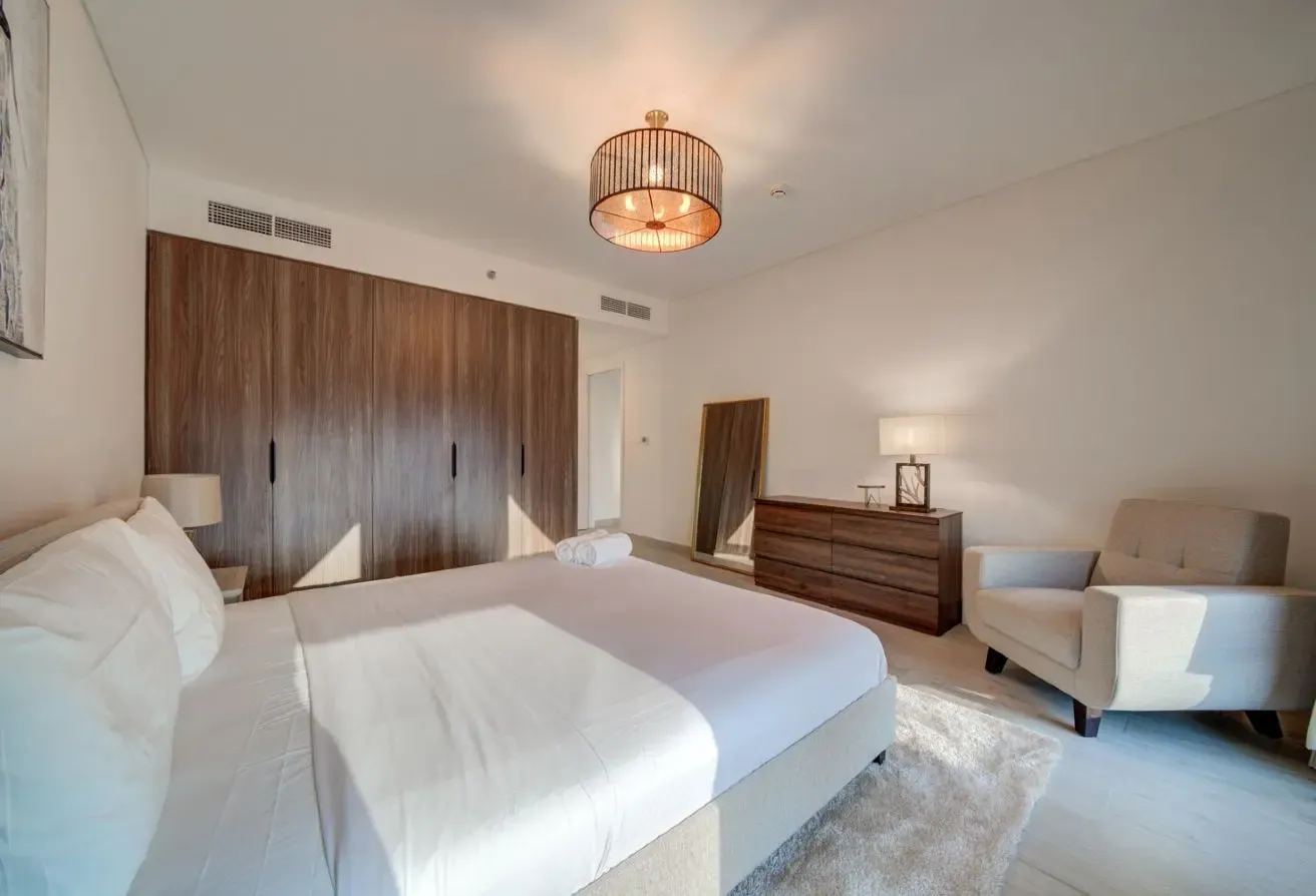 Sea & Burj Al Arab View l Vacant l Furnished