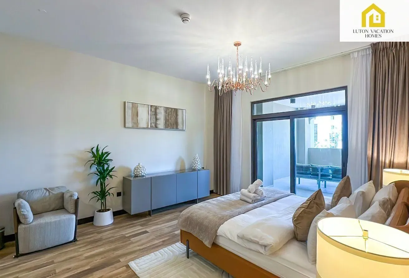 Spacious 3BR in Lamtara 1, Burj Al Arab View