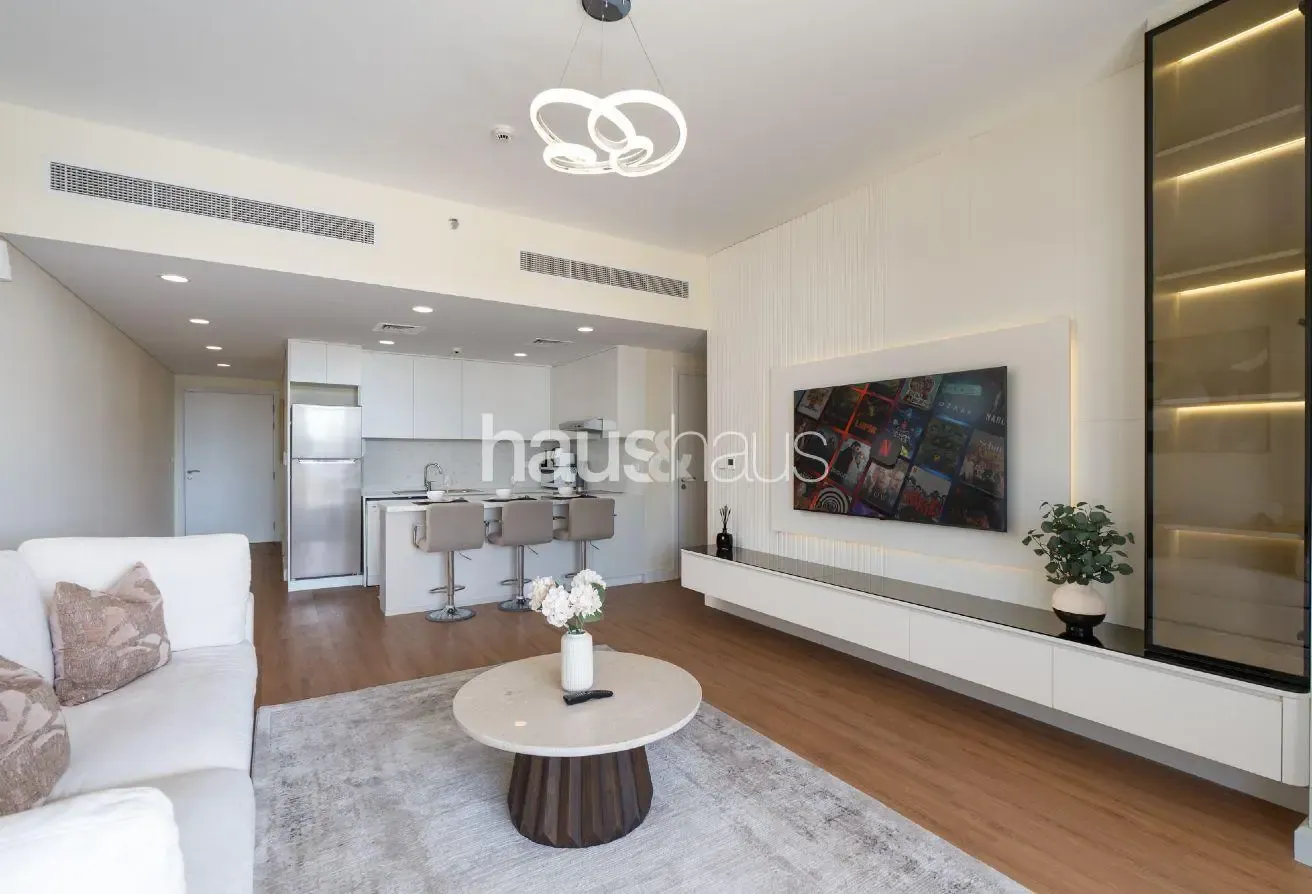 Burj Al Arab View | Inviting 1BR | Great Community