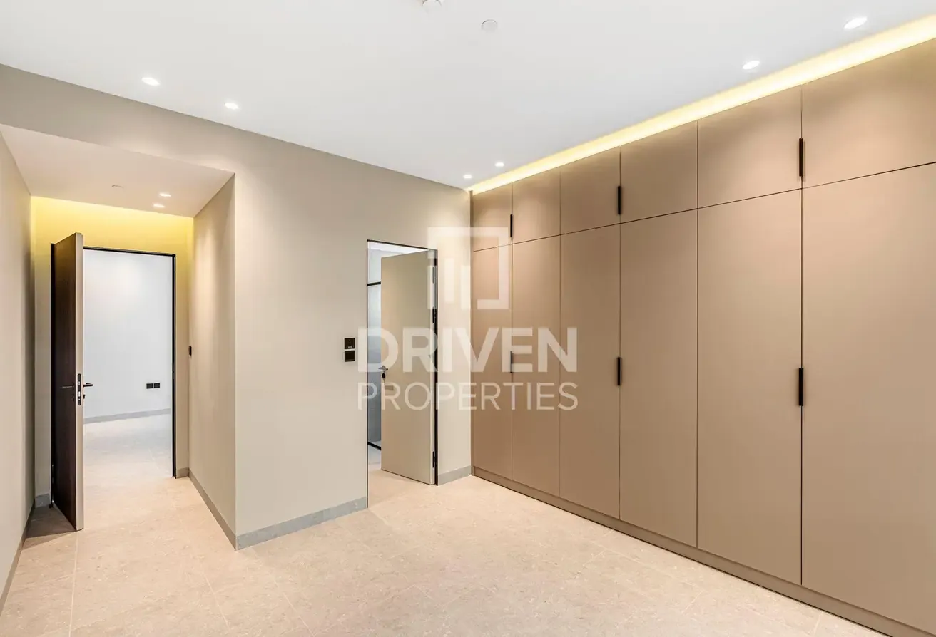 Central AC | Appliances Included | 6 Cheques