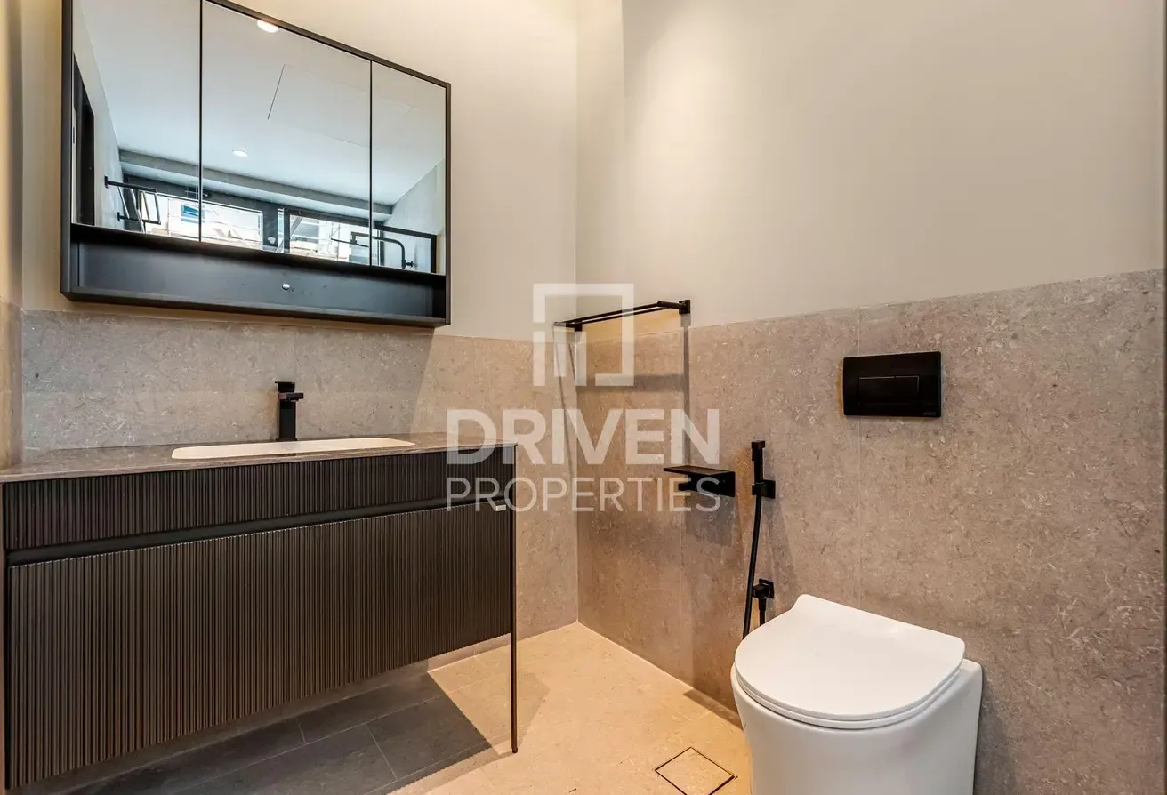 Central AC | Appliances Included | 6 Cheques