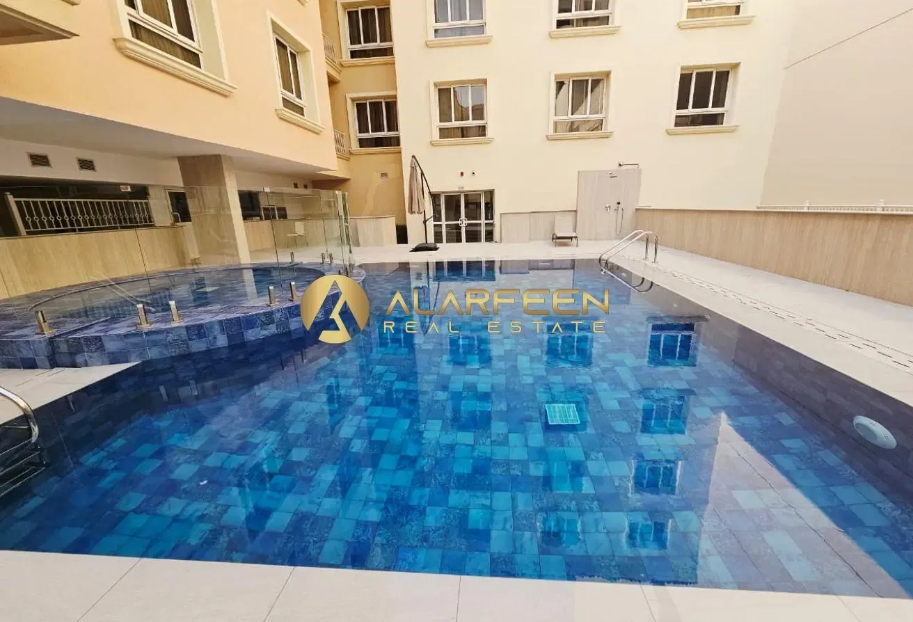 Furnished studio | Near School , Mall and Park