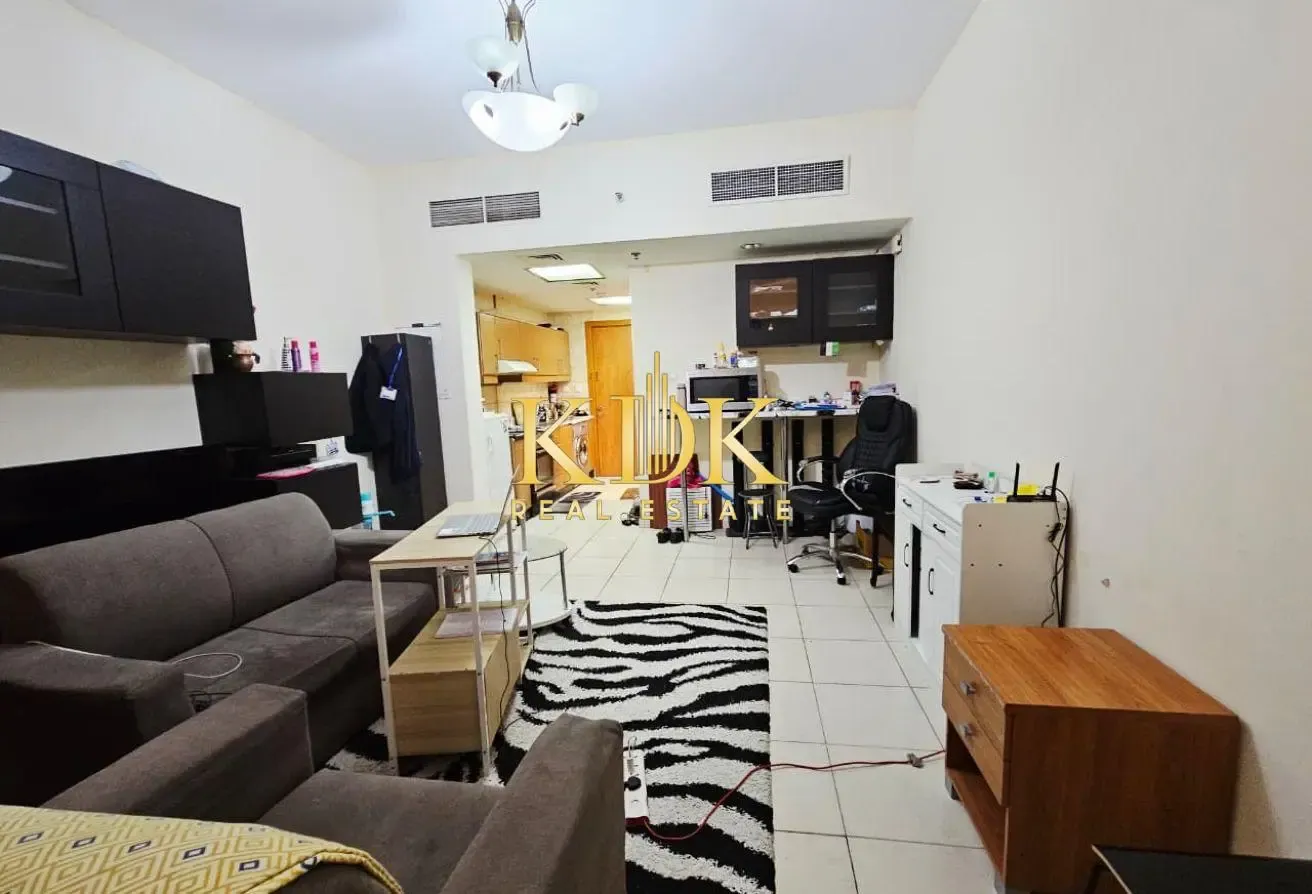 Near to School | Near to Mall| Next to Bus station