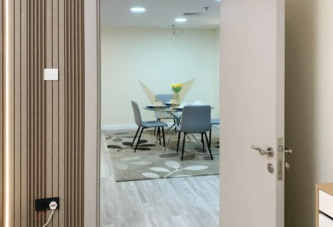 Premium Fully Furnished - Upgraded 1BR