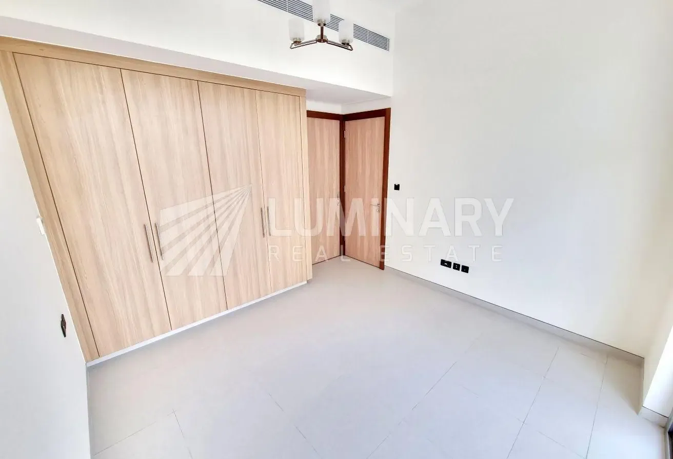 2 MONTH FREE  - MAID ROOM ALL FAMILY COMINUTY
