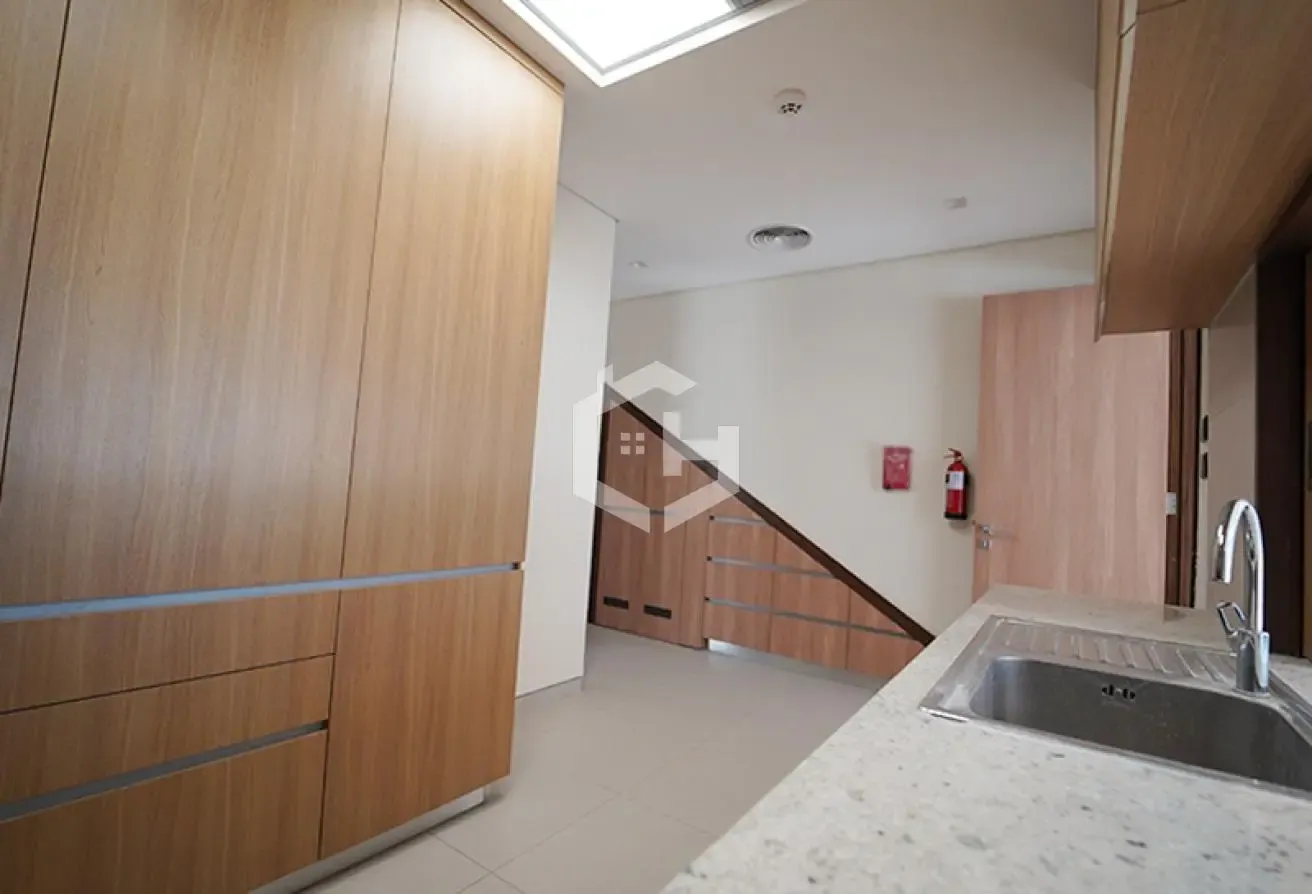 Multiple Options | Ready to Move | Private Pool