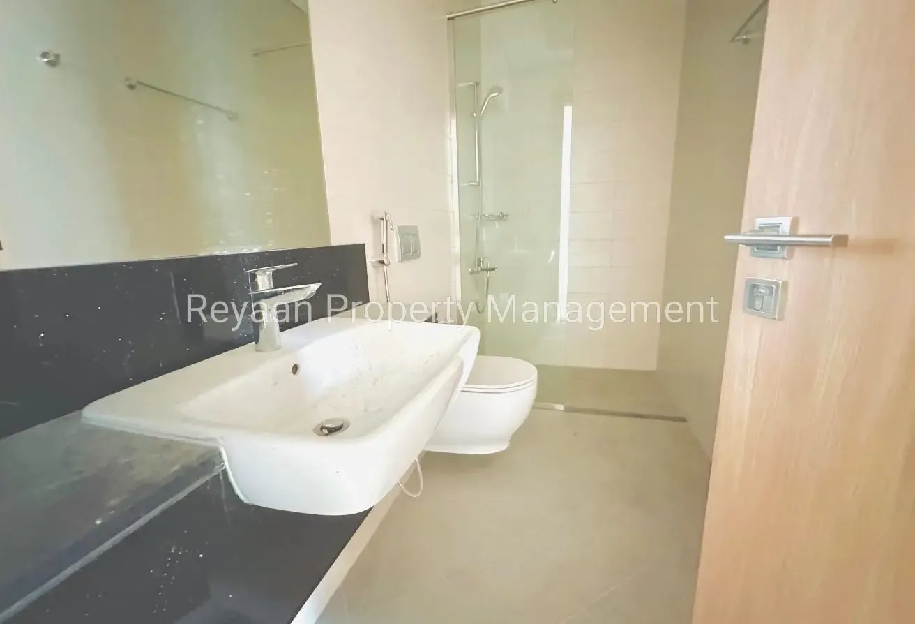 5 BR Villa with Private Pool And 2 Months Free
