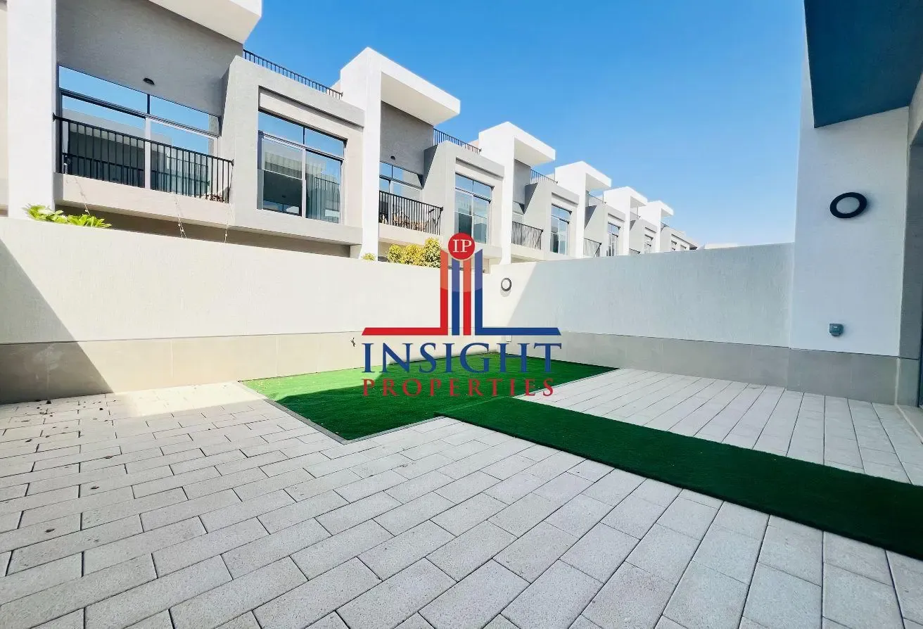 2 MONTHS FREE | MIDDLE VILLA | 5 BR + M