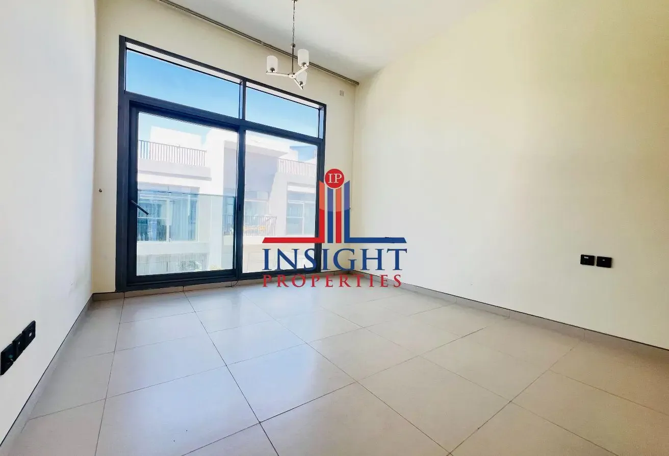 2 MONTHS FREE | MIDDLE VILLA | 5 BR + M