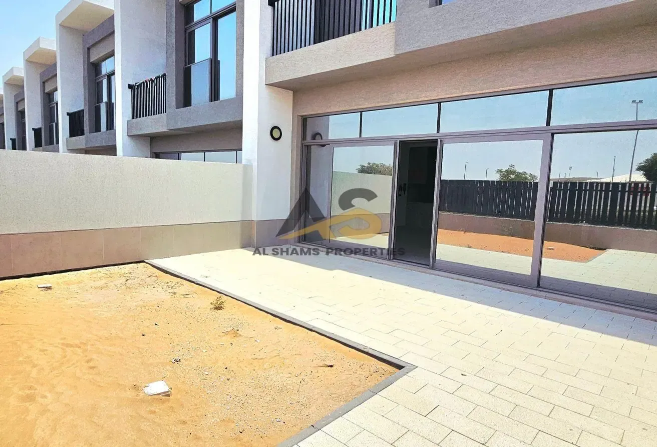 Ready to Move - Nice Offer - Calm & Accessible