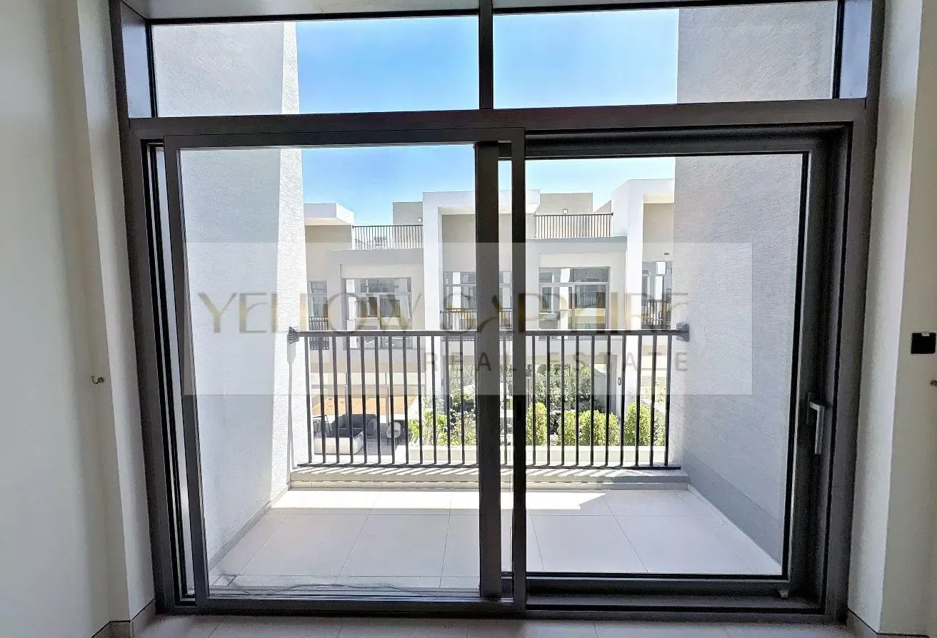 5 BR Villa| BRAND NEW | Equipped Kitchen
