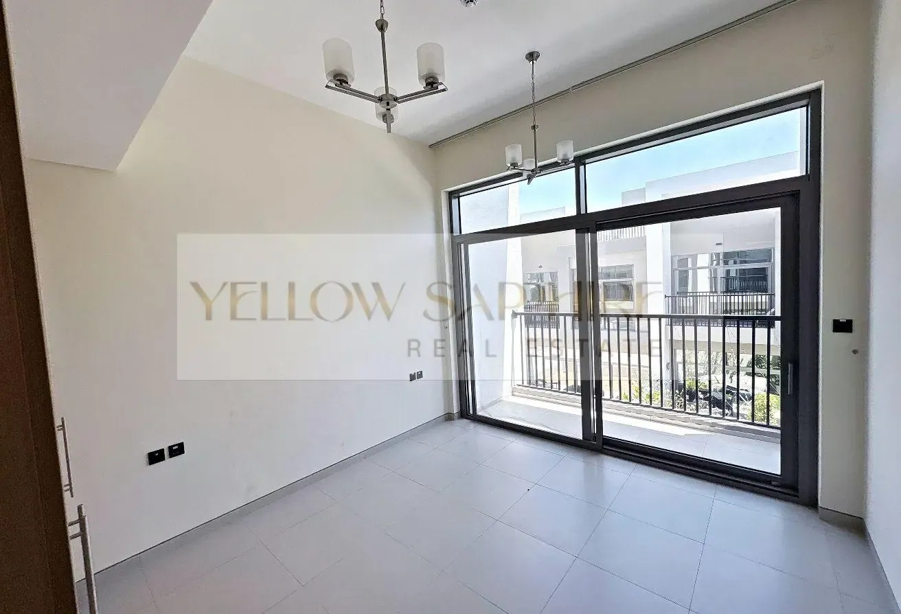 5 BR Villa| BRAND NEW | Equipped Kitchen