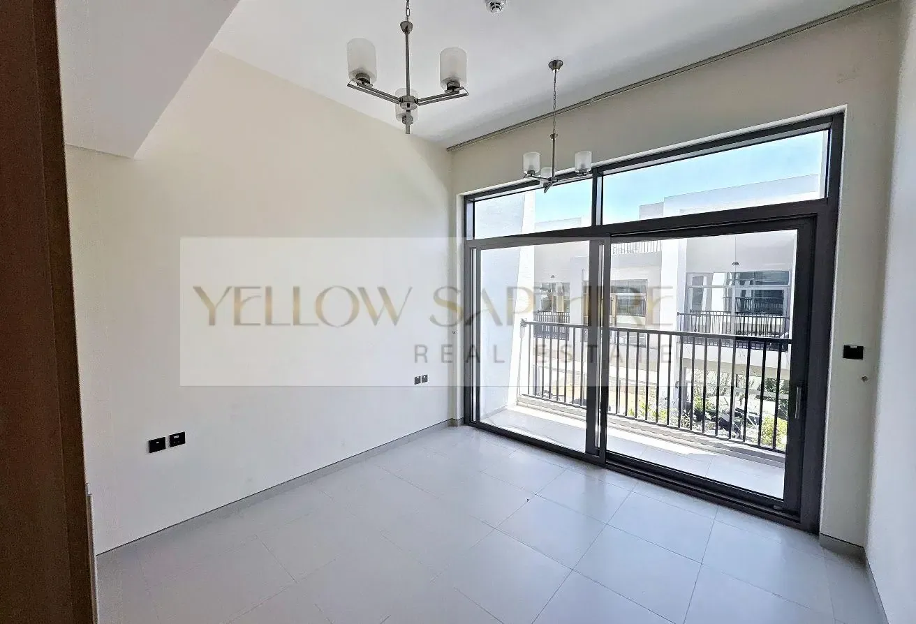 5 BR Villa| BRAND NEW | Equipped Kitchen