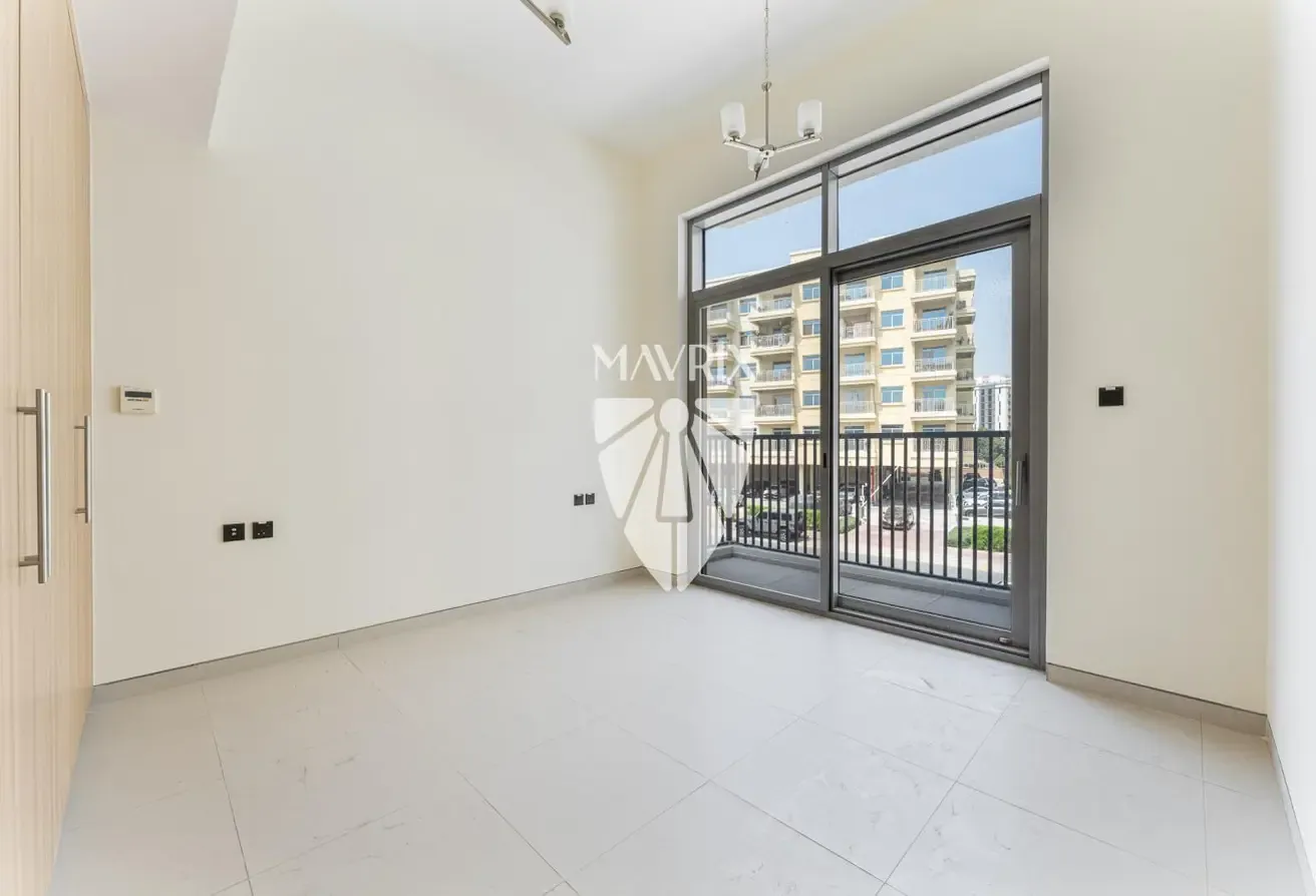 New 5BR + Maid | Gated Community | Private Pool