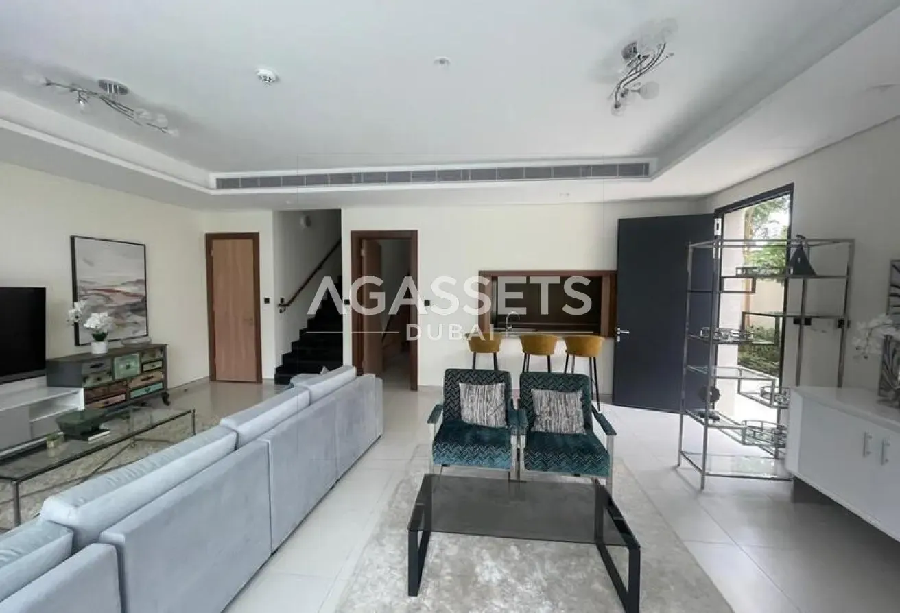 Private Swimming Pool | Corner Unit | Brand New