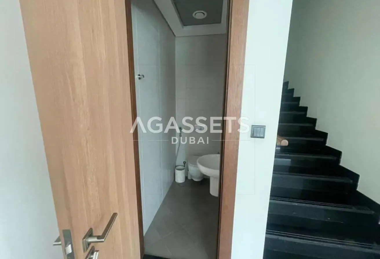 Private Swimming Pool | Corner Unit | Brand New