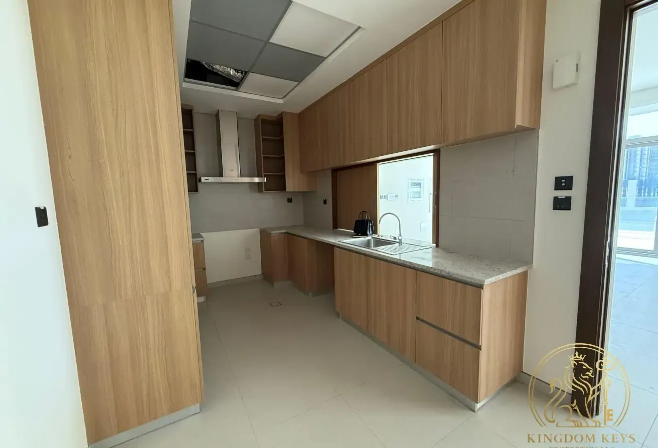 VARIOUS OPTIONS | AED 209K–280K | PRIVATE POOL