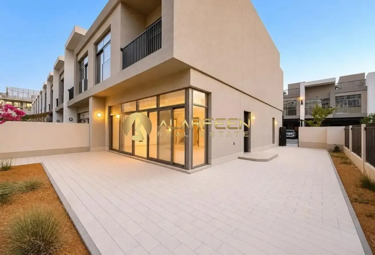 5BR+Maidroom | Spacious Villa | Community View