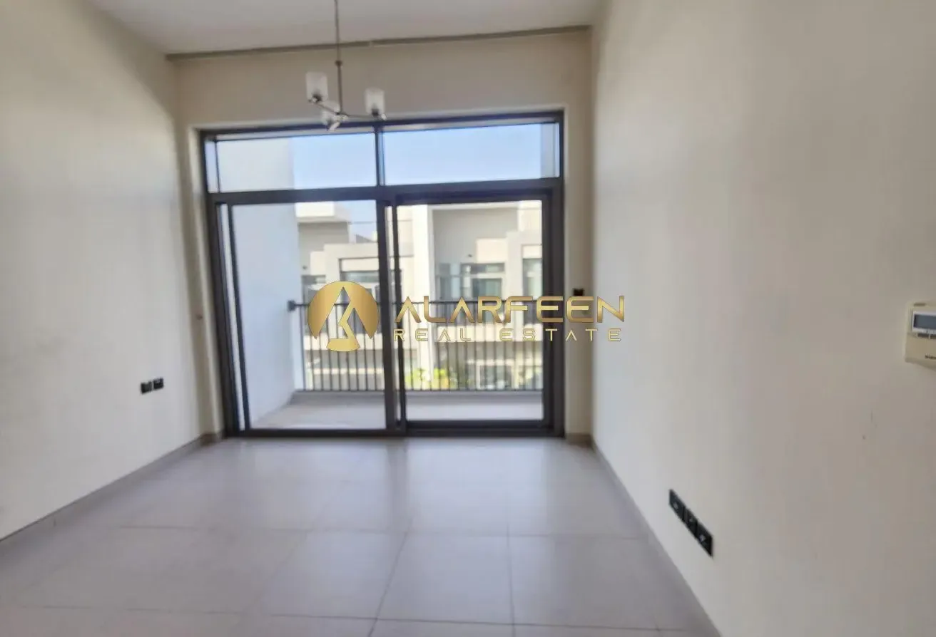 5BR+Maidroom | Spacious Villa | Community View