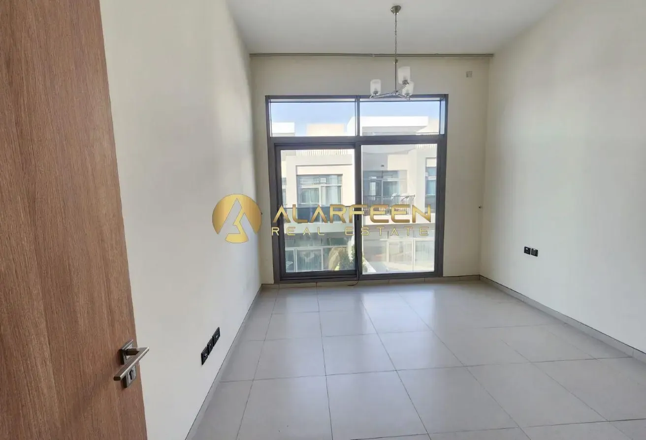 5BR+Maidroom | Spacious Villa | Community View