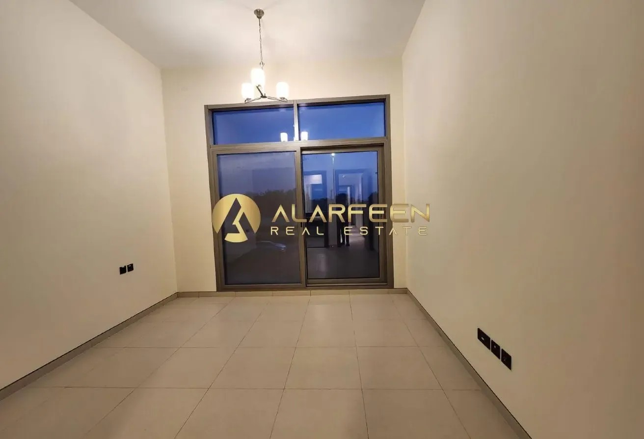 5BR+Maidroom | Luxurious Villa | Prime Location