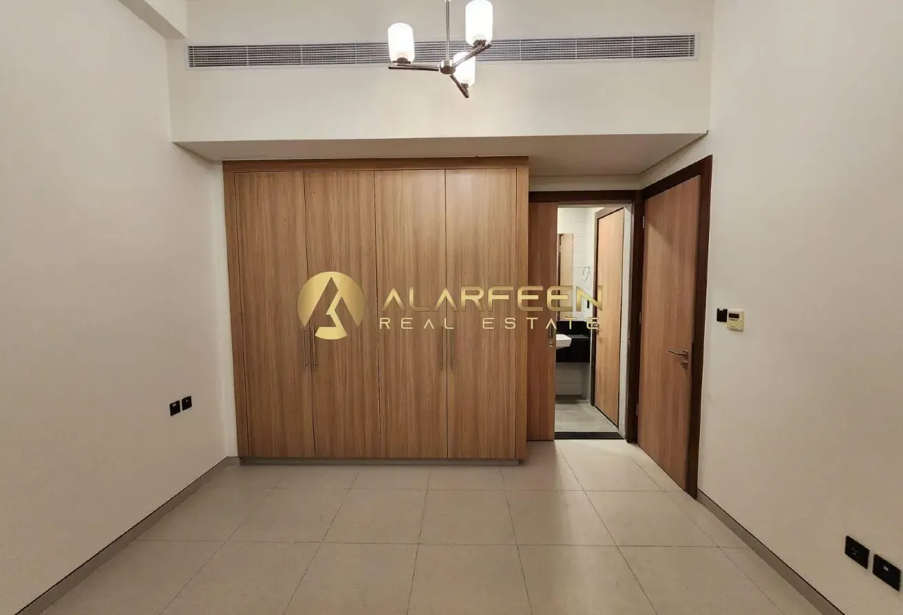 5BR+Maidroom | Luxurious Villa | Prime Location