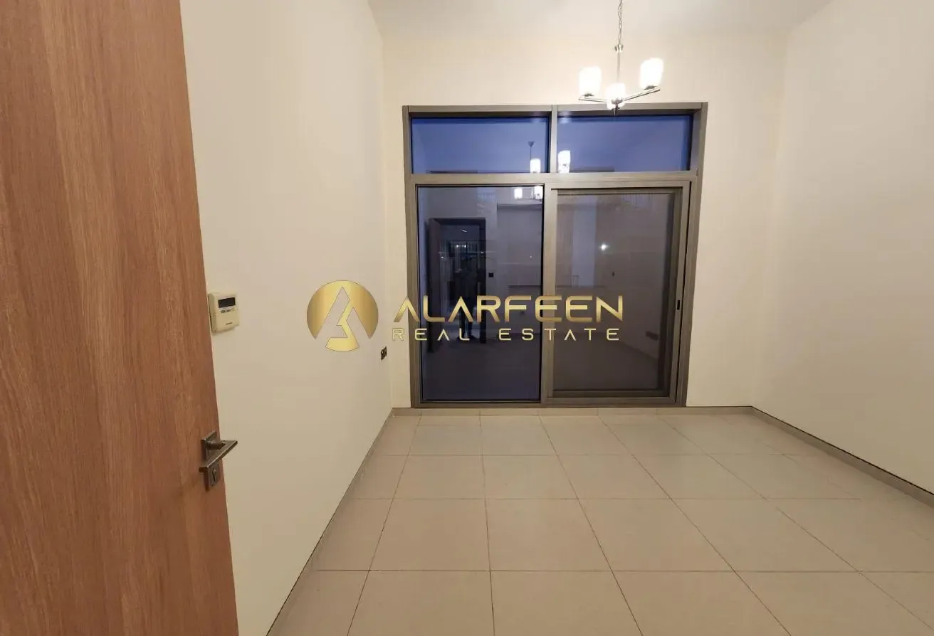 5BR+Maidroom | Luxurious Villa | Prime Location