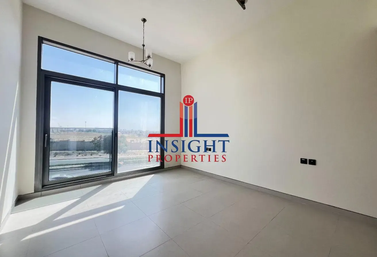 2 MONTHS FREE | MIDDLE VILLA | 5 BR + M | GARDEN