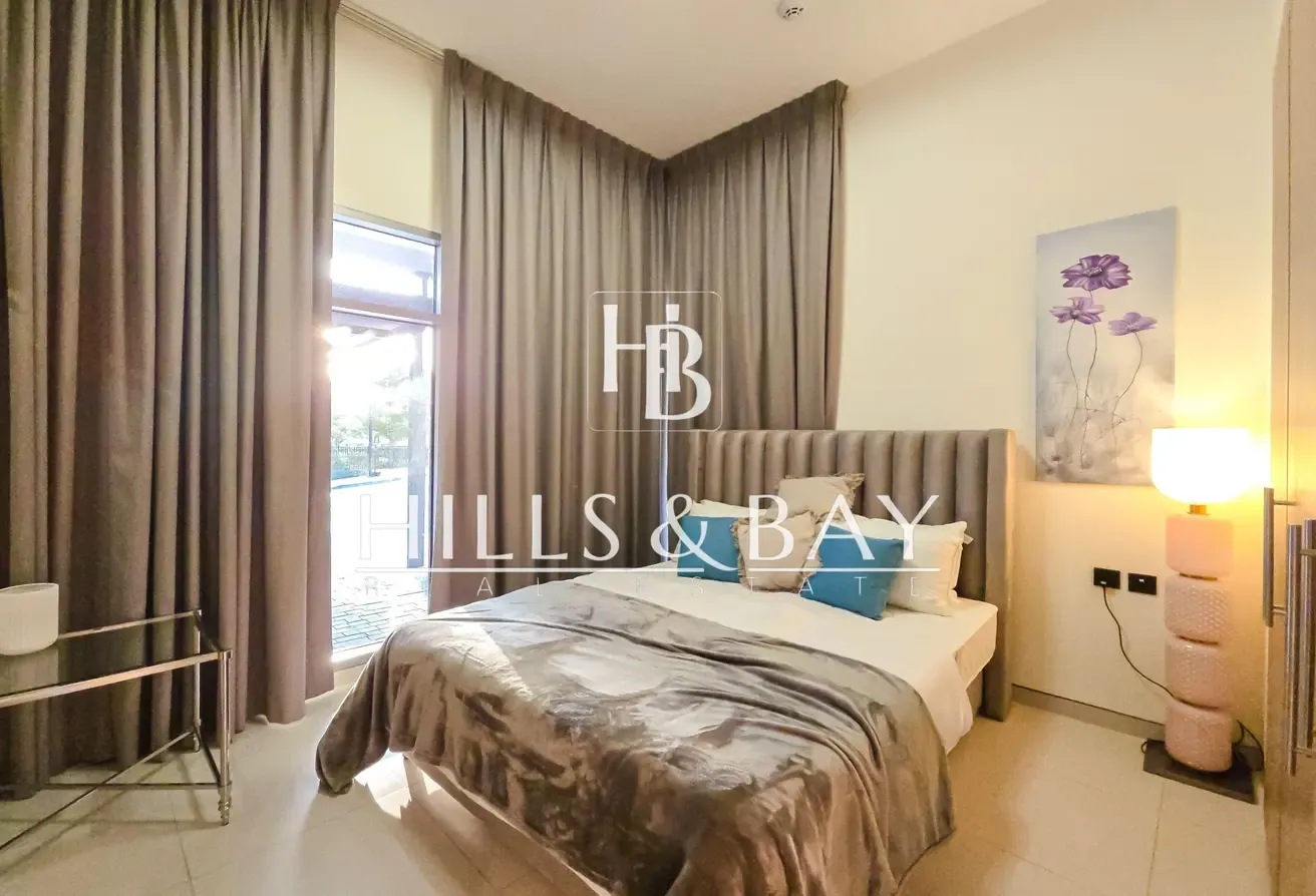 BRAND NEW VILLA I 5 BED + MAID I 180 DEGREE