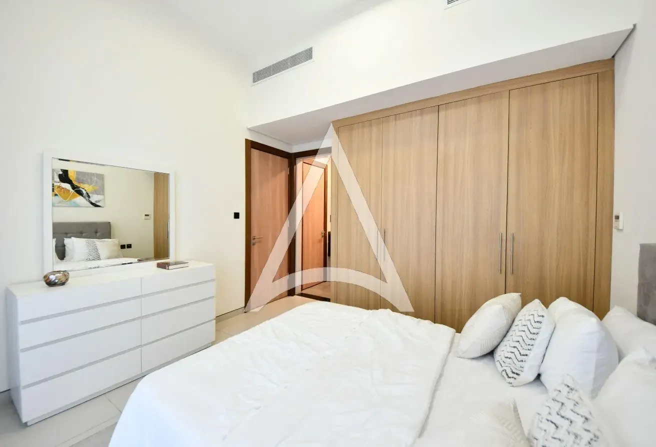 Vacant 5 BR + Maid | 2 Months Grace Period