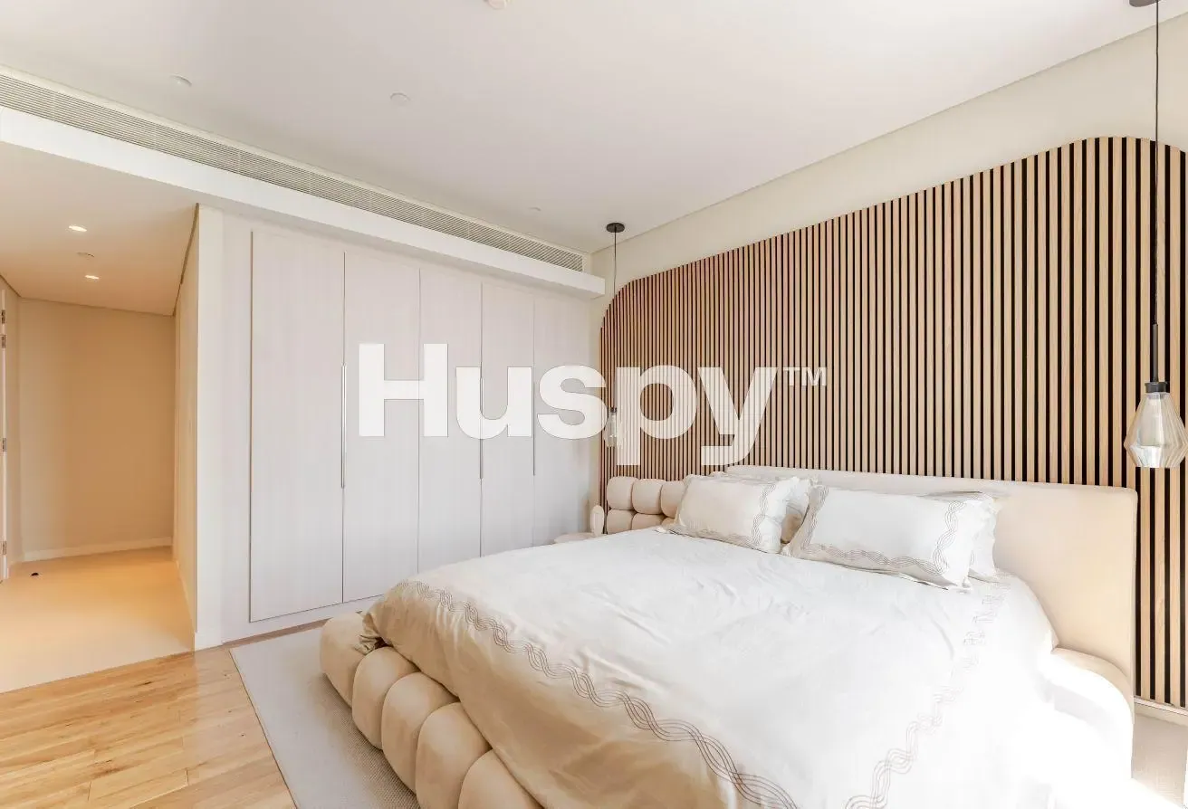 Upgraded | Furnished | Corner Unit