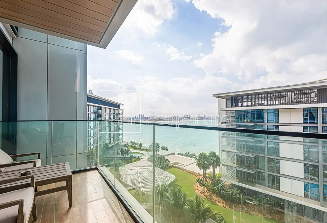 3 Bed + Maid Sea View l Furnished | Exclusive