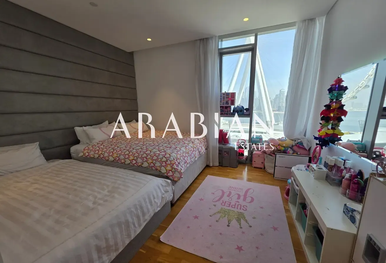 Fully Upgraded | Panoramic Sea View | Furnished