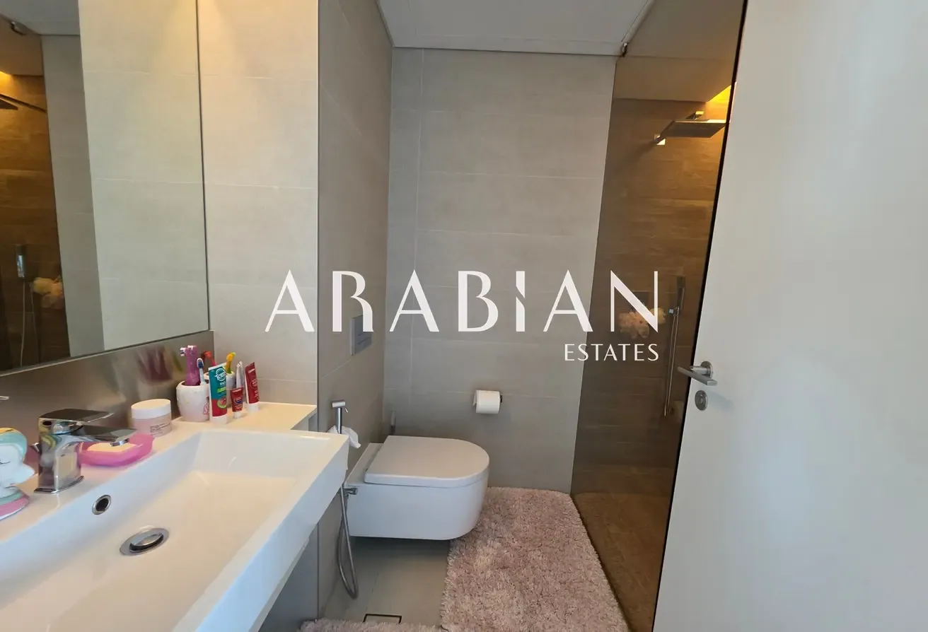 Fully Upgraded | Panoramic Sea View | Furnished